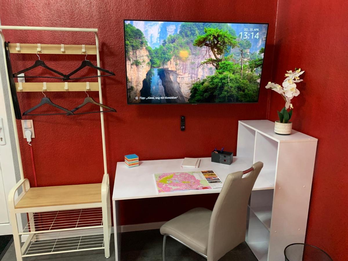 Exklusive Stadtwohnung Am Elbradweg: Best-Preis-Fewo Rathausblick 1 Fuer Max. 3 Pers. Inkl. Wlan, Prime Video & Self Check-In Wittenberge Extérieur photo